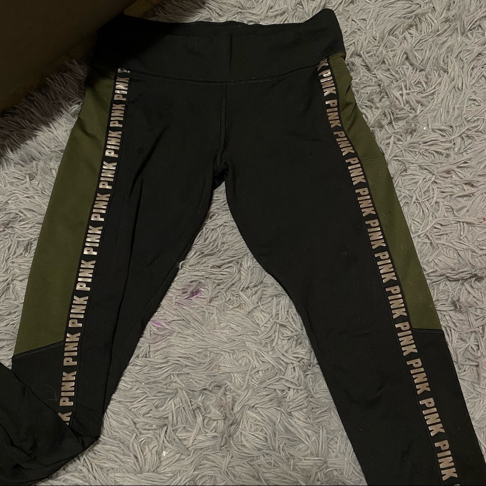 PINK Cozy Leggings 💚
